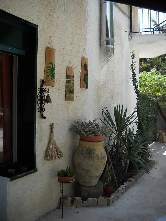 Bed and Breakfast La Regina di Adrano Sambuca di Sicilia